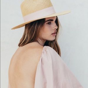 Cult Gaia Alba Hat - NWT